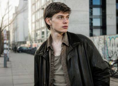 découvrez le style unique et tendance qui fait sensation à berlin cette saison. plongez dans l'univers mode de la capitale allemande et laissez-vous inspirer par ses looks audacieux et innovants.