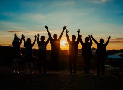 Groupe coucher soleil