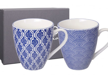 Offrir des mugs à thé