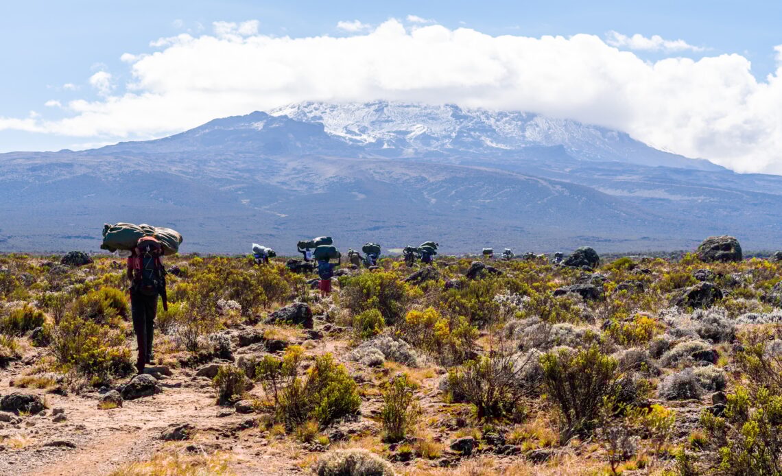 guides Kilimandjaro