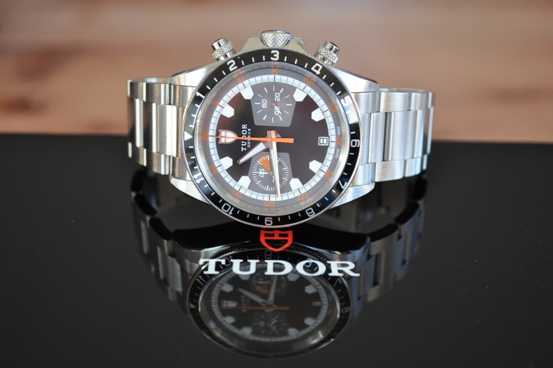 investir montre tudor