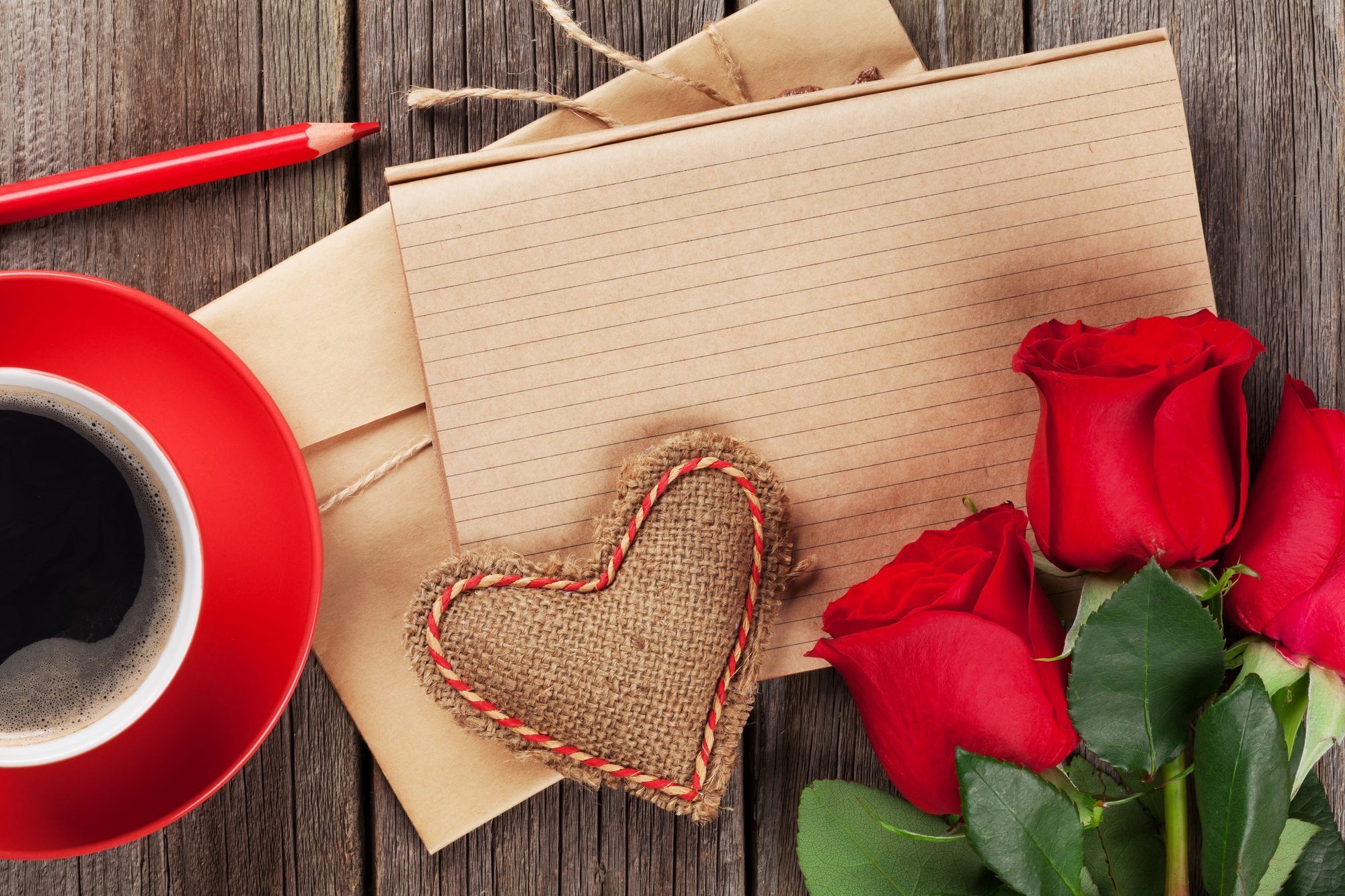 Love letter notepad, red roses and coffee cup